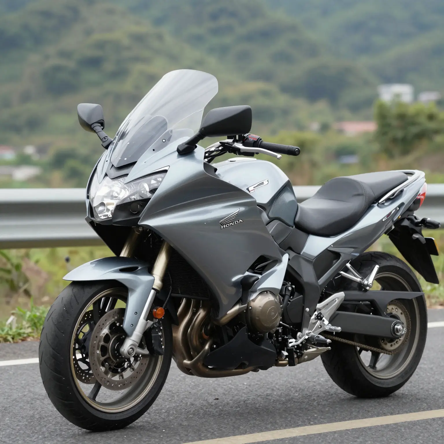Honda VTX 1300 C with Bullet Fairing